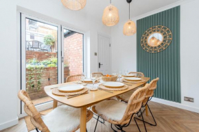 Athelstan Townhouse - A Chic Townhouse in the heart of Historical Exeter 5mins to Centre